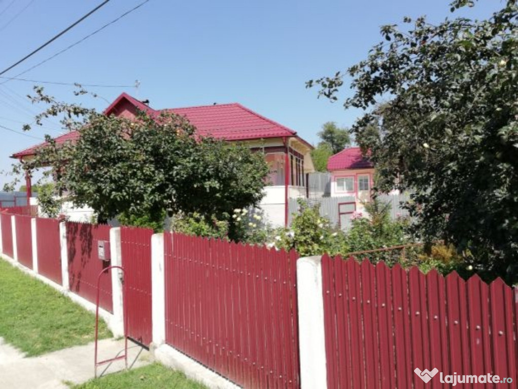 Casa la preț de apartament Gaiceana, Bacau