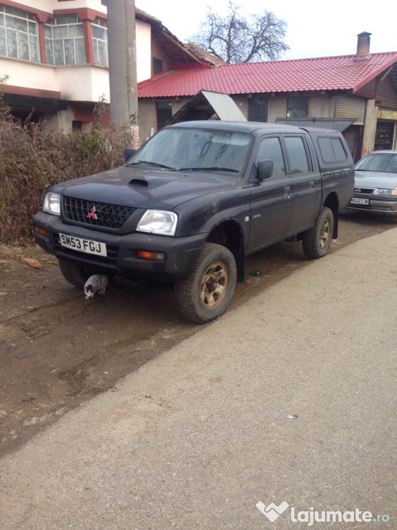Mitsubishi L200 cabina dubla