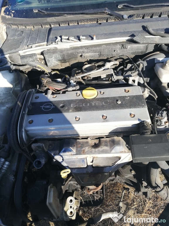 Piese Opel Vectra B 1.8 benzină