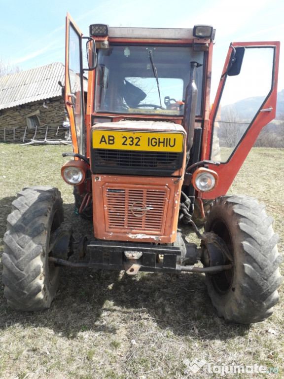 Tractor fiat 600+utilaje