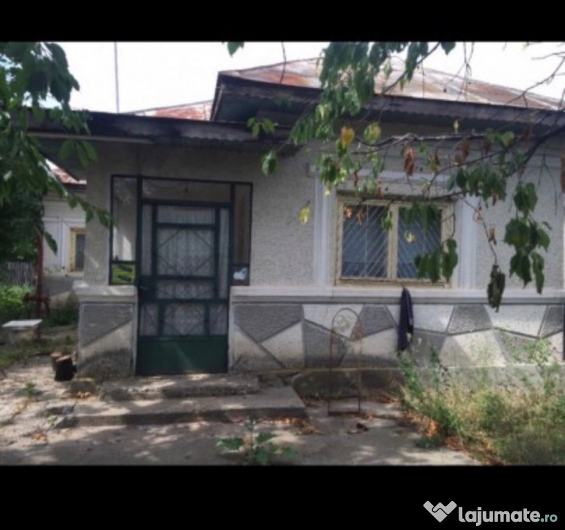Casa in zona liniștita la 40 de km de București