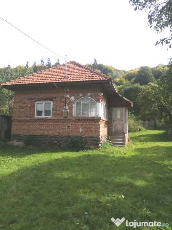 Casa și Teren în Nămăiești