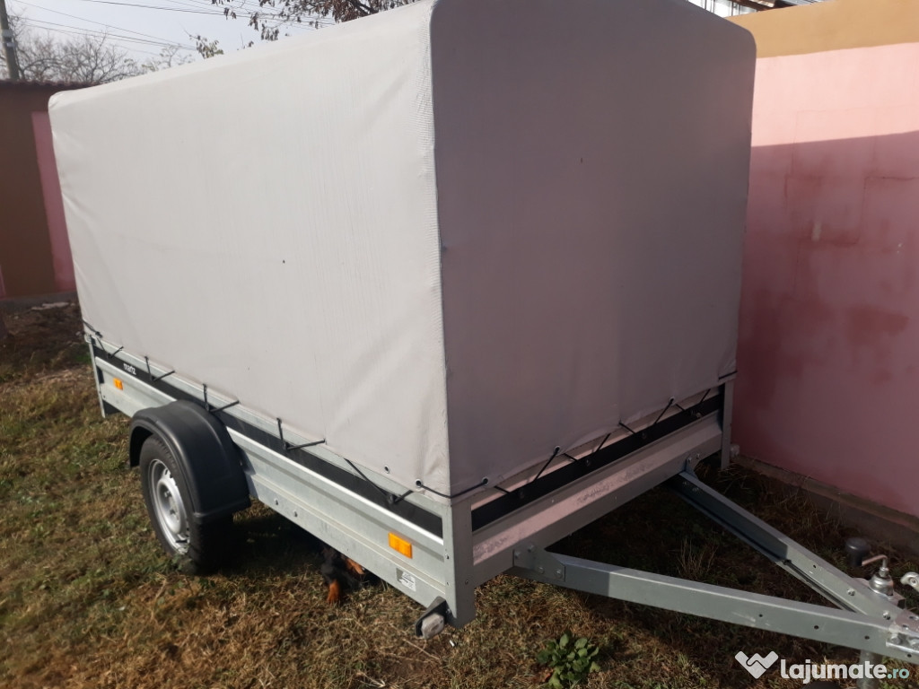 Remorcă 750kg