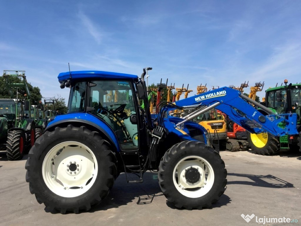 NEW HOLLAND TD5.105