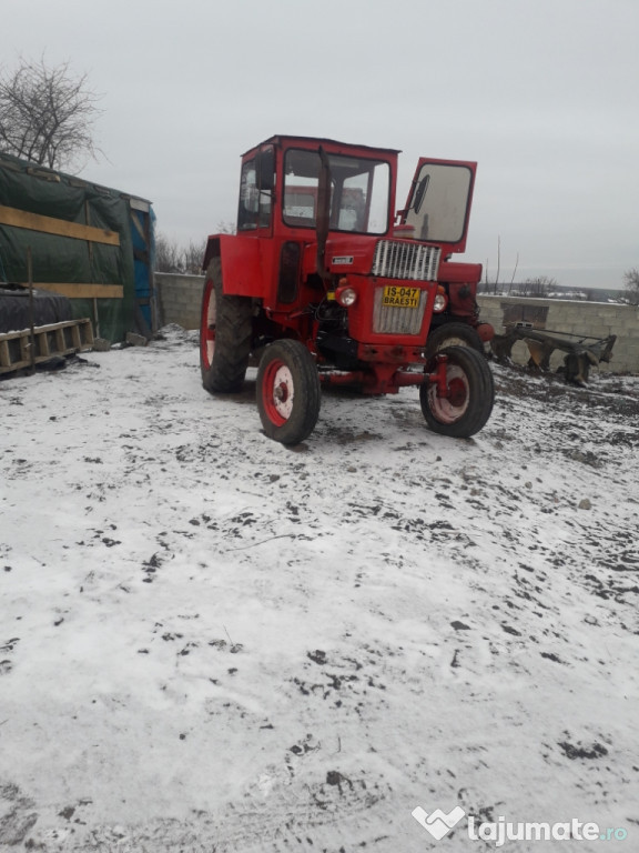 Tractor u650 in stare de functionare