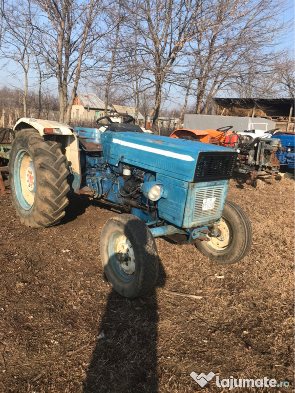 Tractor UTB 445,550,640