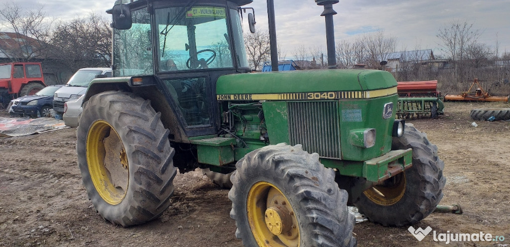 Tractor John deere 3040 dezmembrez