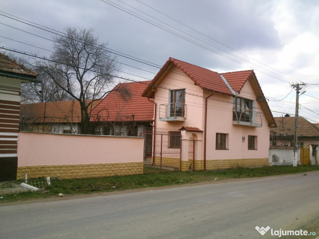 Casă în Hîrseni