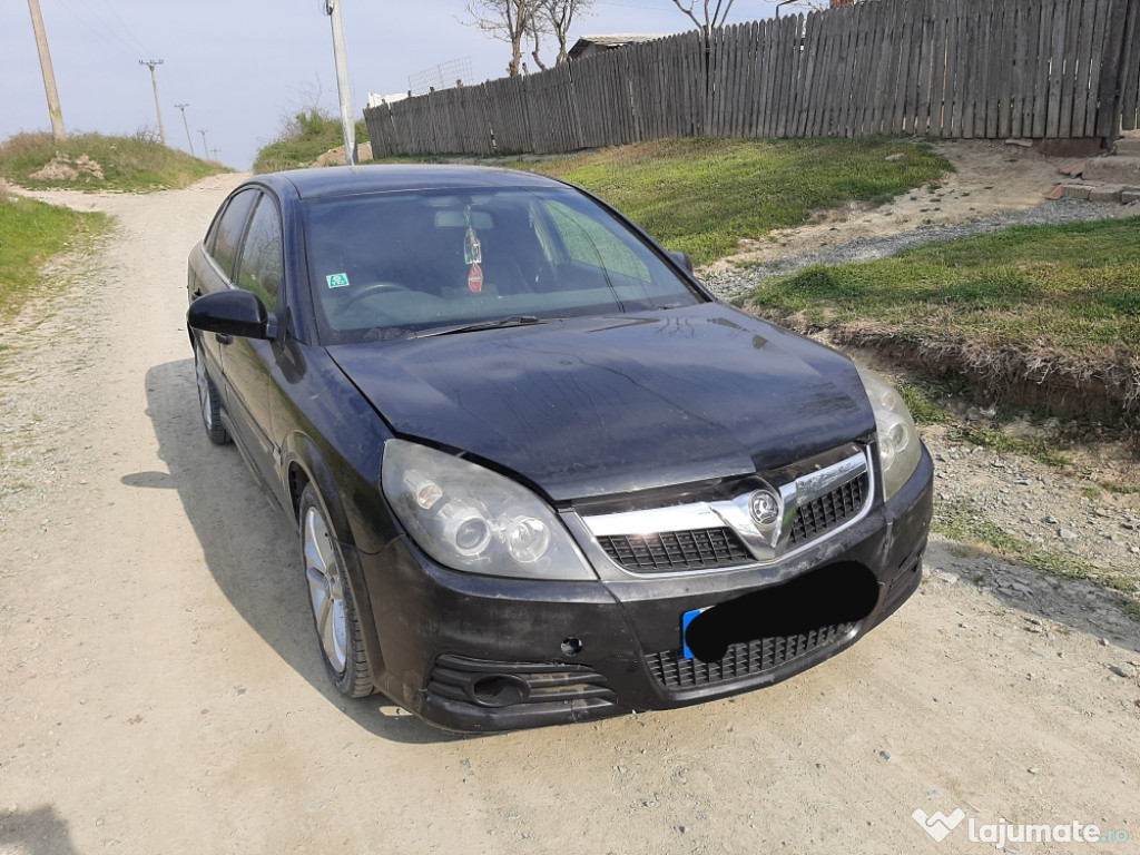 Dezmembrez Opel Vectra C Facelift 1.9 CDTI 150 cp