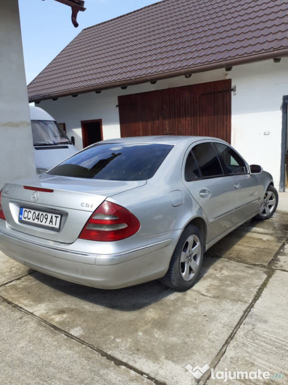 Mercedes E 270
