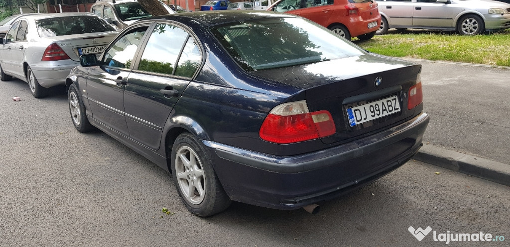 BMW E46 din 2000