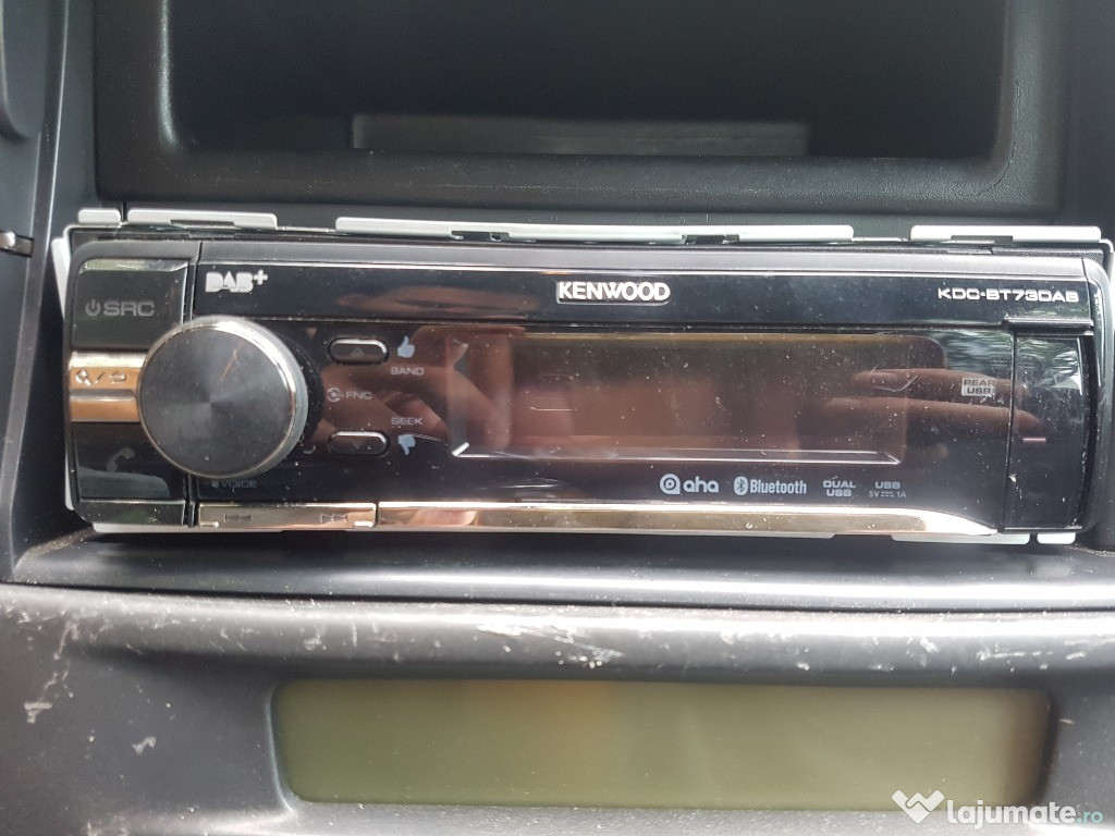 Kenwood kdc bt73dab