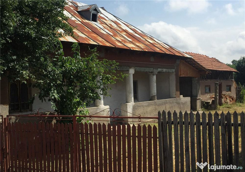 Casa si teren Mirila, Olt