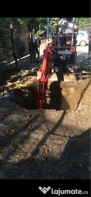 Lucrari cu miniexcavator