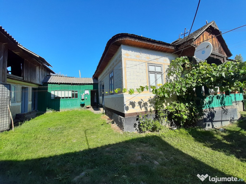 Casa la tara zona deal-munte Vizantea Manastireasca, Vrancea