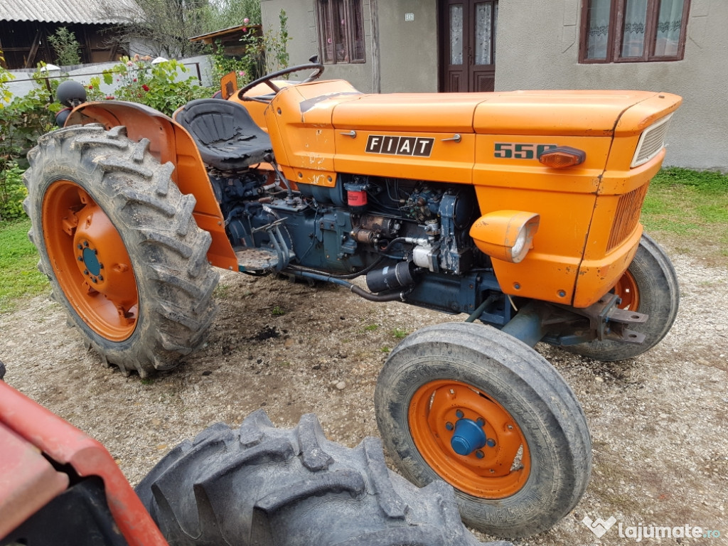 Tractor Fiat 550