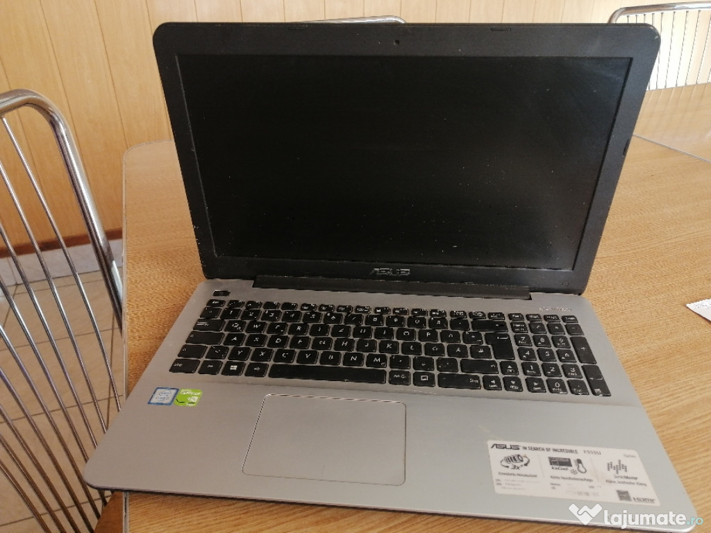 Laptop Asus f555u perfect funcțional