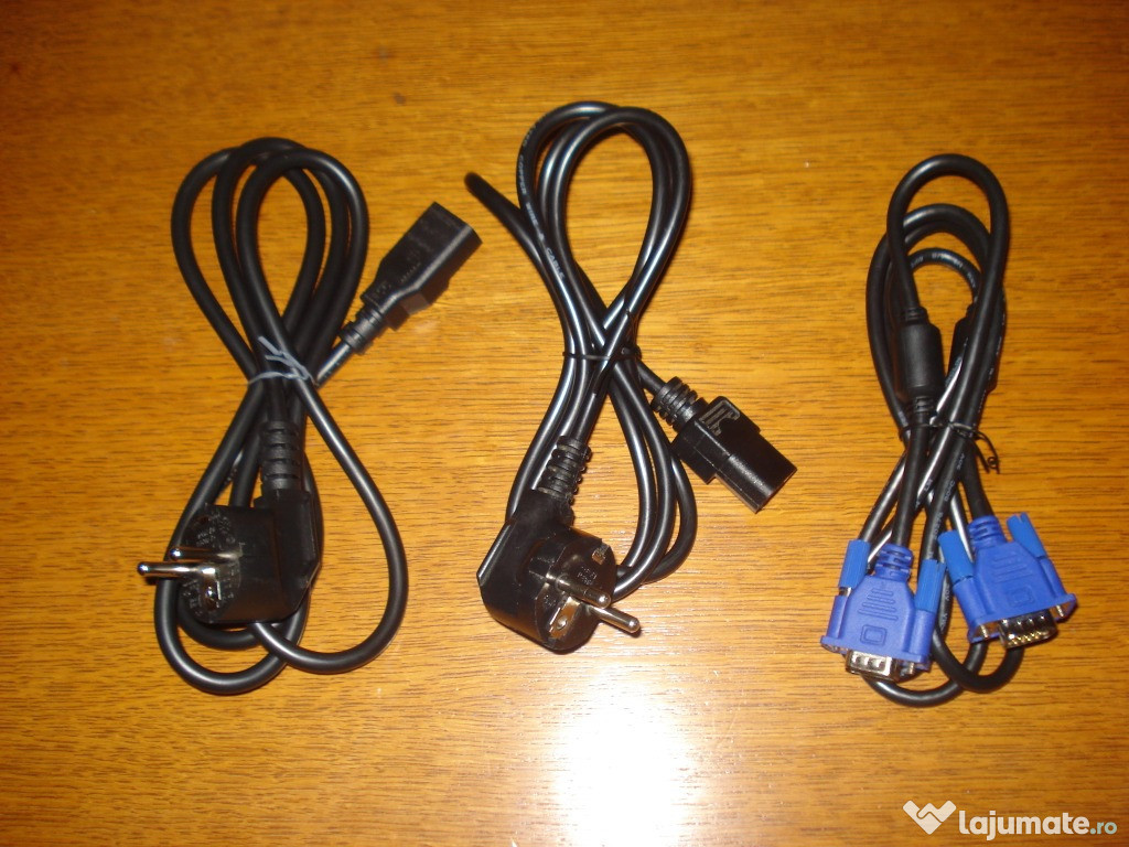 Set cabluri calculator cabluri pc alimentare si video VGA