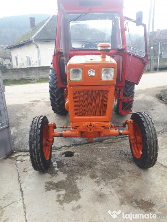 Tractor U650