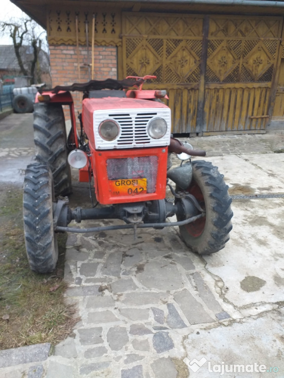 Tractor Dt 4×4