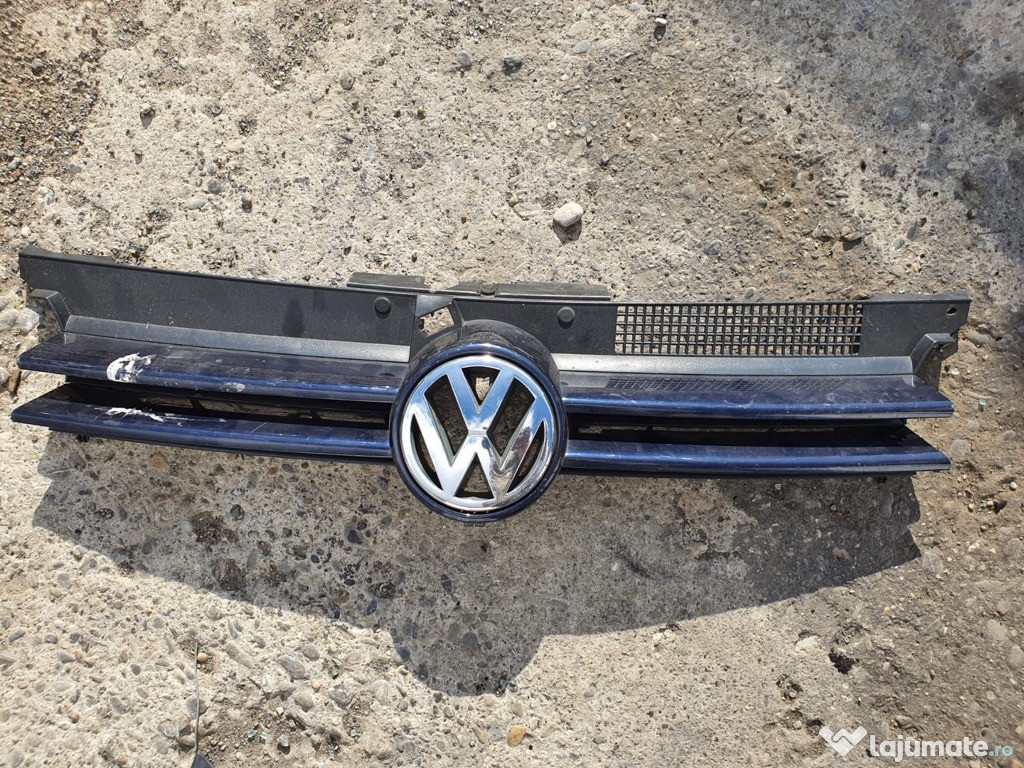 Grila fata radiator VW Golf 4