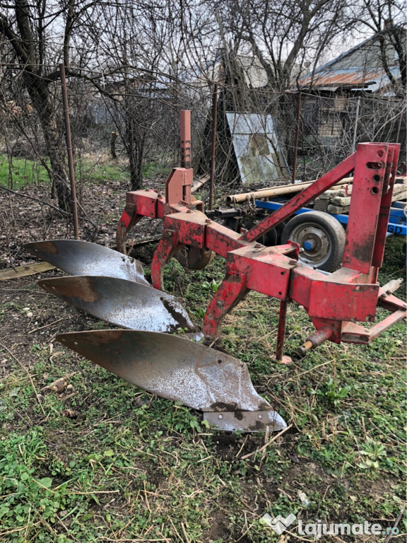 Plug Massey Ferguson 3 brazde