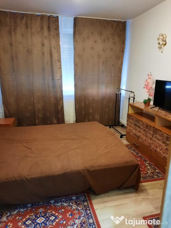 Persoana fizica închiriez apartament 2 camere Iuliu maniu