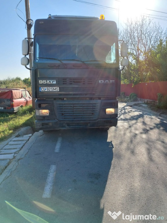 Auto cap tractor DAF xf95+semiremorca