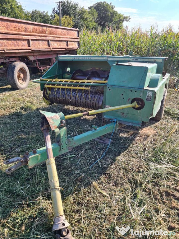 Combina John Deere 336