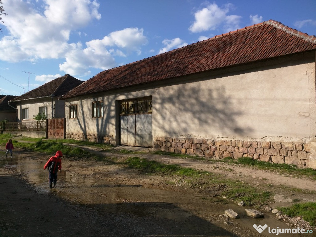 Casa cu anexe Cotiglet, Bihor