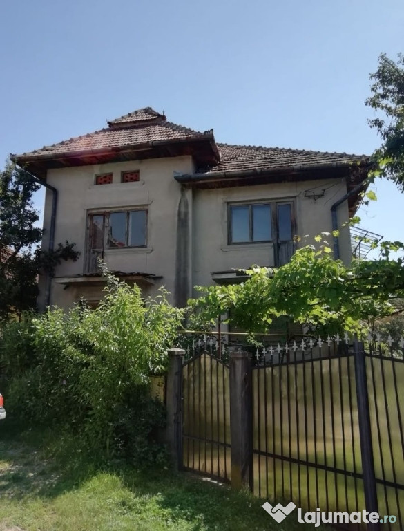 Casă în Jibou