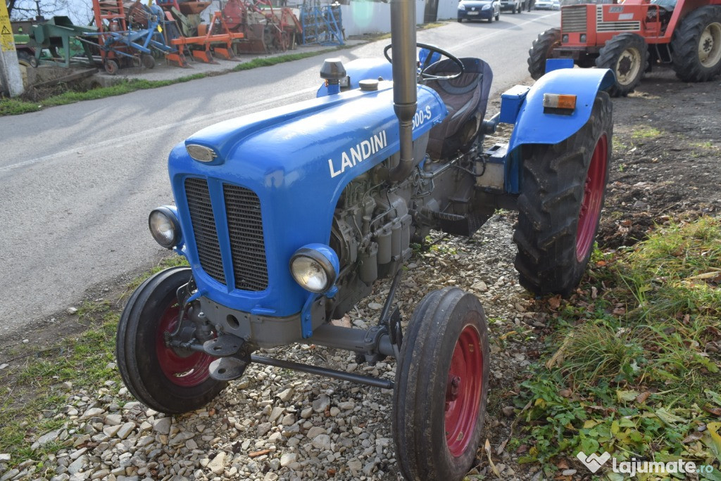 Landini in 3 cilindri 45cp