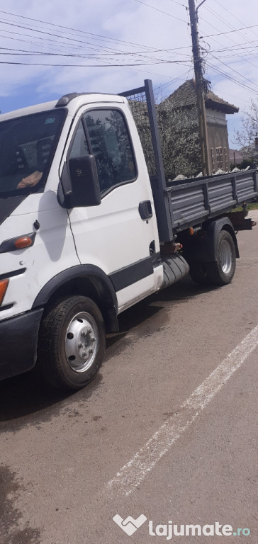 Iveco daily basculabil pe cutie pe 3 parti