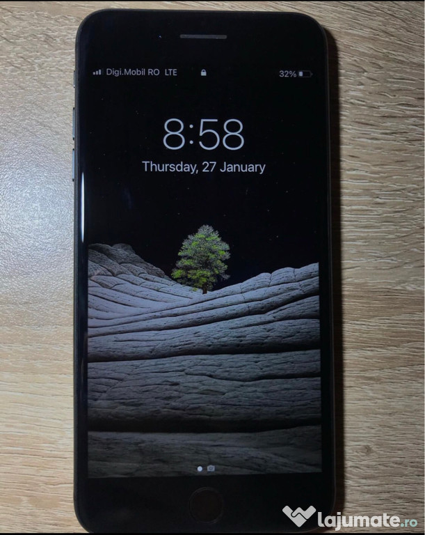 Iphone 8 Plus 64 GB Negru