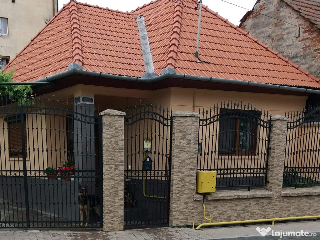 Casa renovată Cugir, Alba