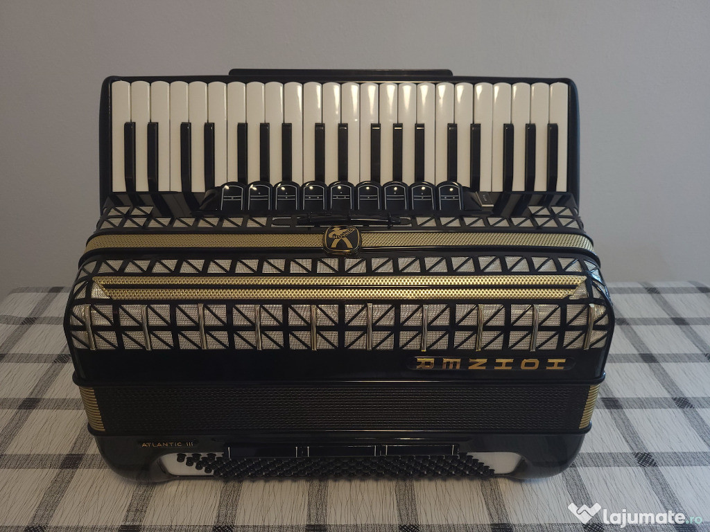 Acordeon Hohner Atlantic III
