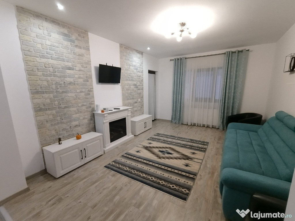 Închiriez apartament cu 3 camere decomandat in Ghimbav