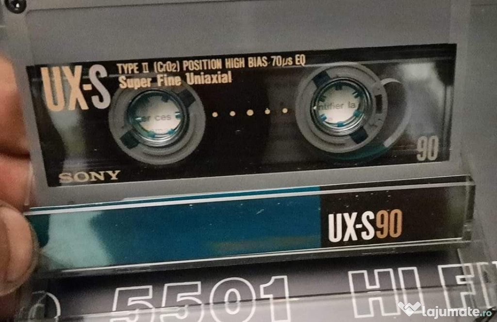 5 Sony Uxs