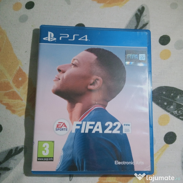 Vând FIFA 22