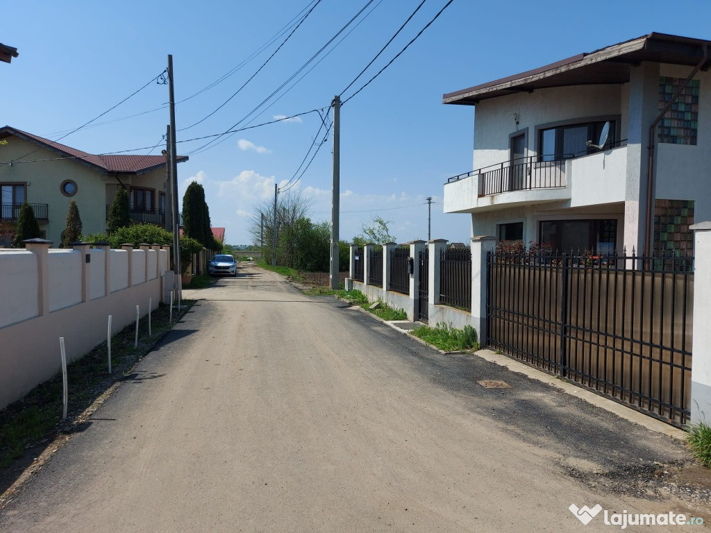 Teren intravilan curti constructii Darza casa/duplex 560mp