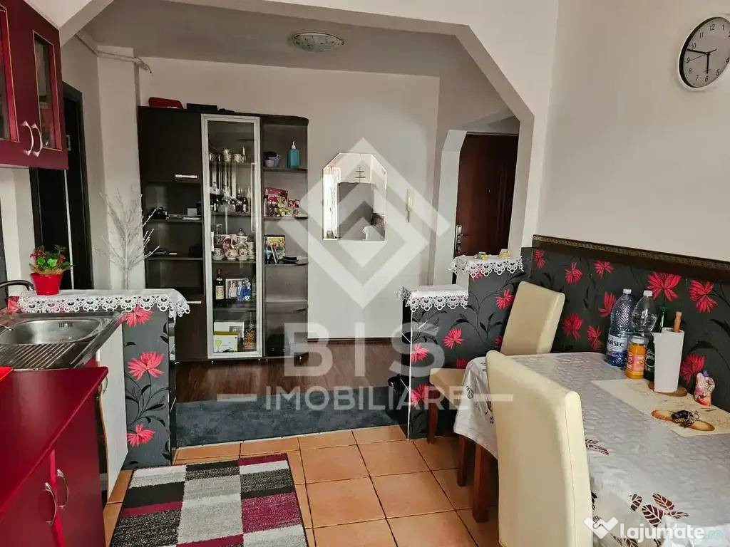 Apartament decomandat 2 camere - Zona Spitalul Județean