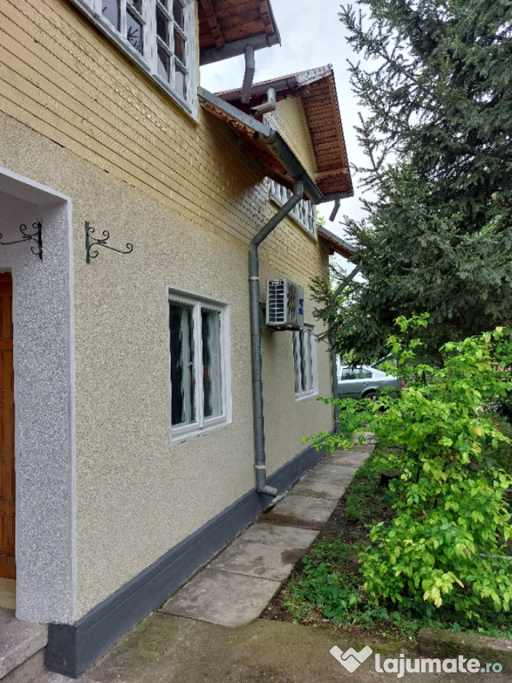 Casa zona Lupeni proprietar renovata ideal locuit