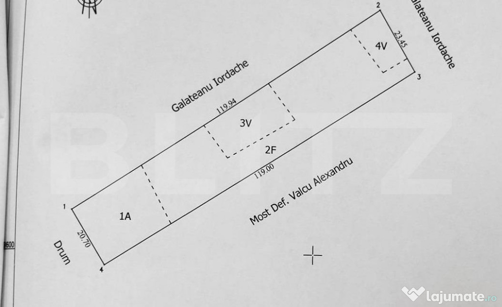 Teren intravilan, 2632 mp, front de 20.7 m, in Ciurea