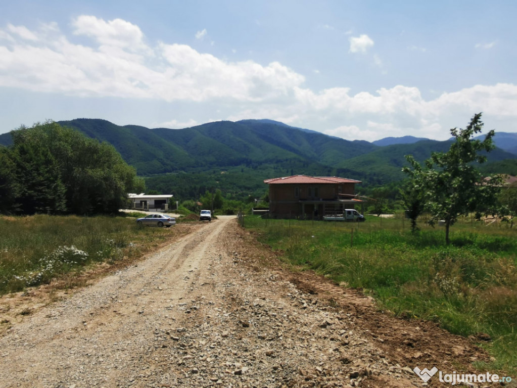 Teren de vanzare in Cisnadioara-zona Premium