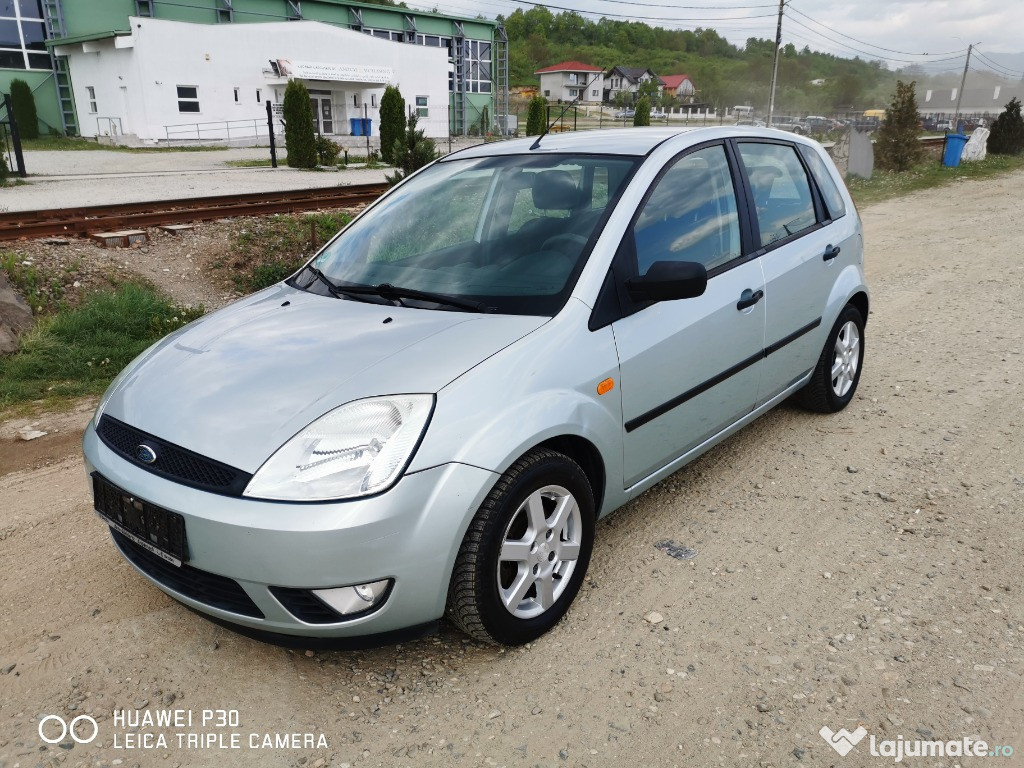 Ford Fiesta Automată