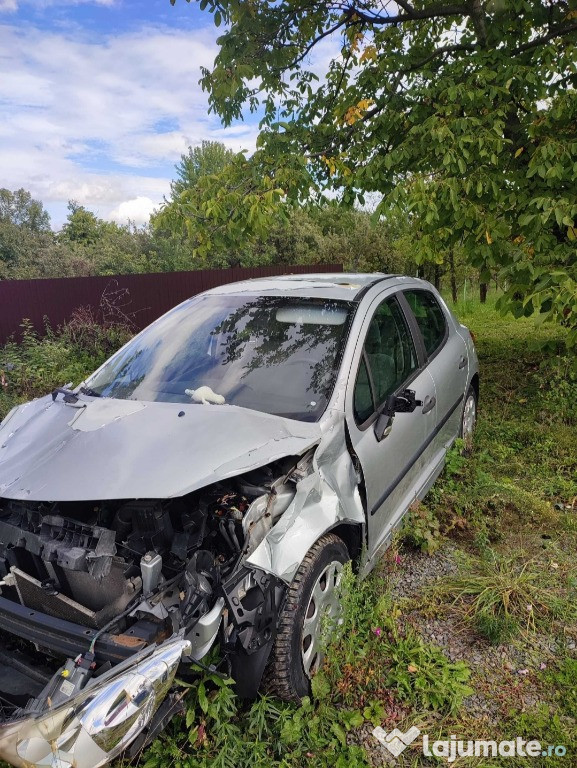 Epava Peugeot 206 piese