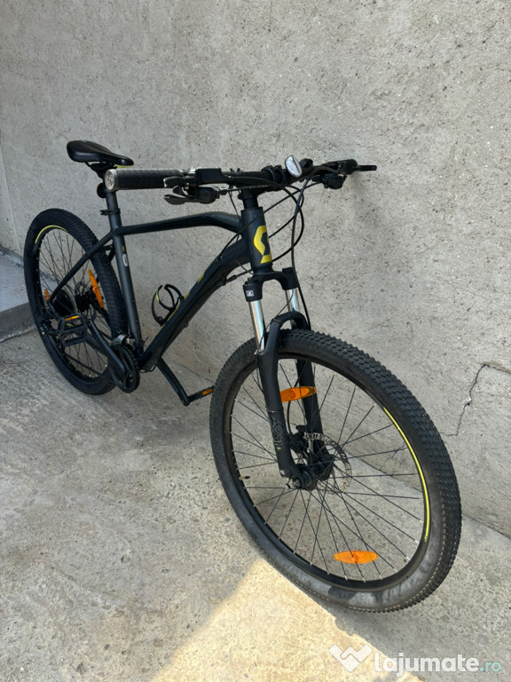 Vând bicicletă Scott Aspect 760