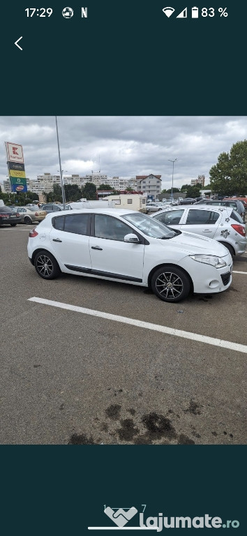 Vând Megane 3 an 2010,1,5Dci