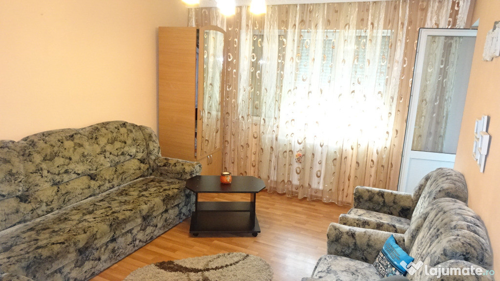 Vand apartament 2 camere decomandat in Deva, zona Minerului, mobilat