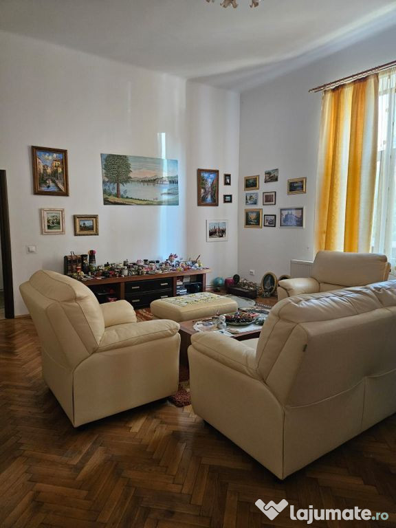 Apartament 4 Camere 130 mp , Vila interbelica Reconsolidata